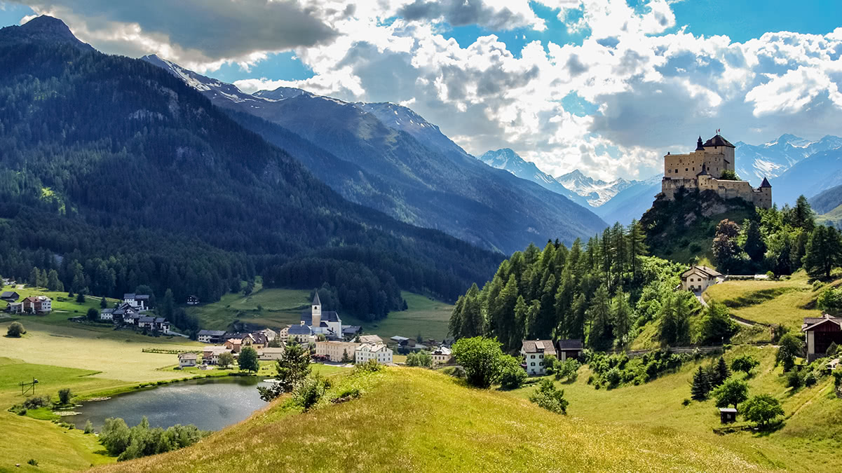 Tarasp Castle