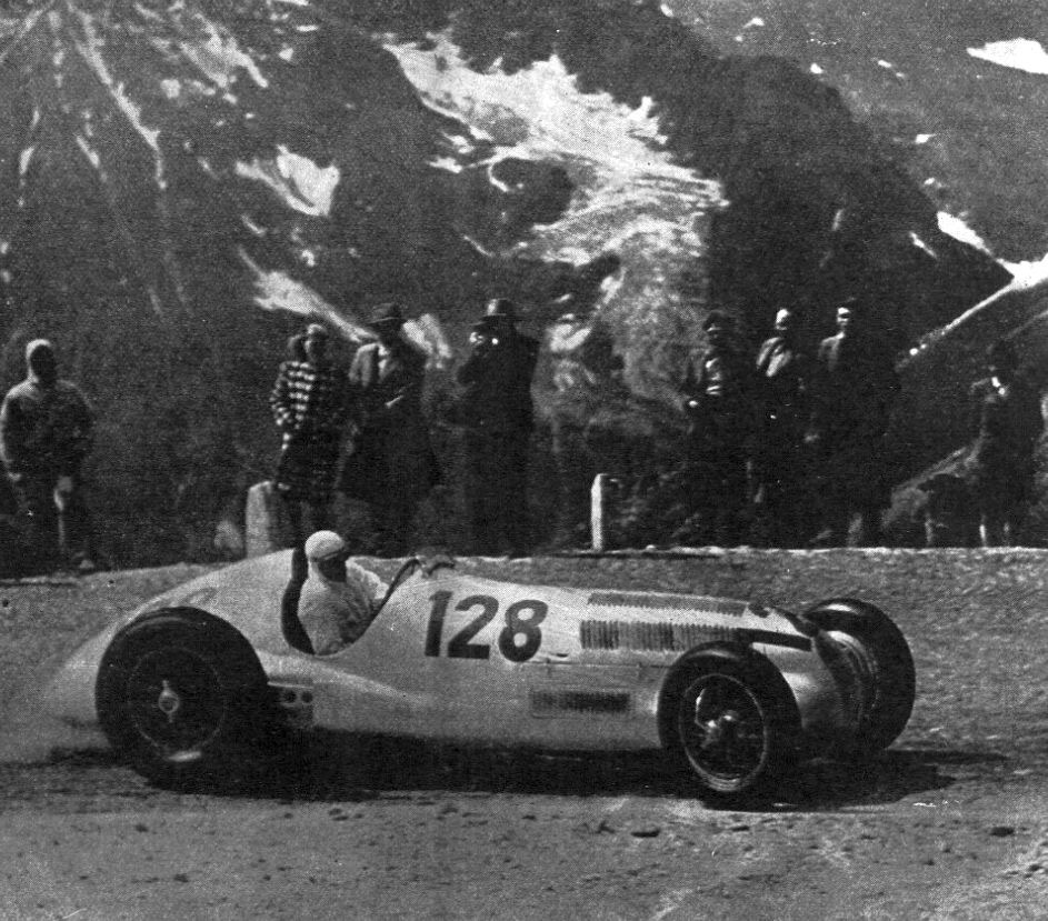 Driver Hermann Lang. Glockner Group