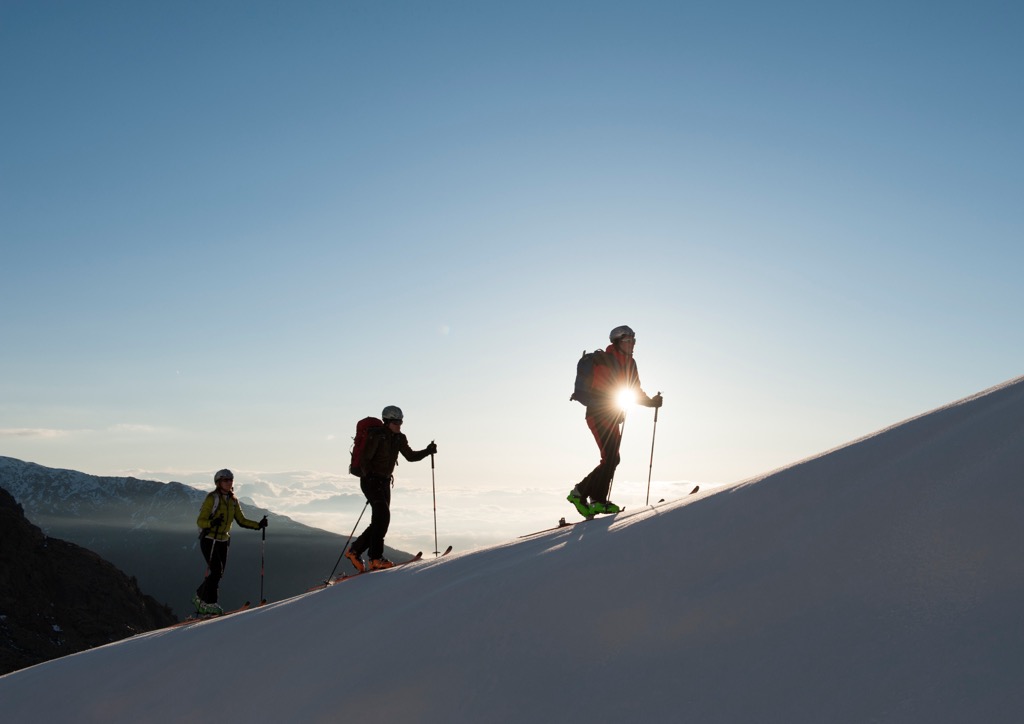 Hiring a guide in Japan can make the difference, especially for first-timers to this exotic land. Japan Skiing